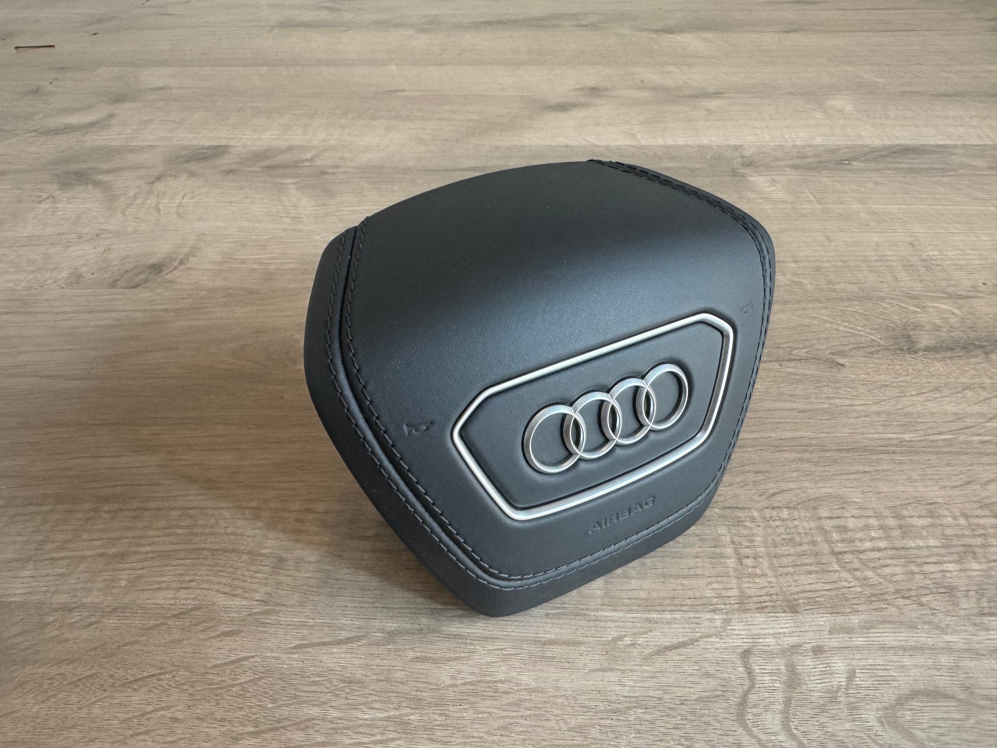 Audi A6 S6 RS6 A7 S7 RS7 C8 4K A8 S8 Steering wheel airbag cover