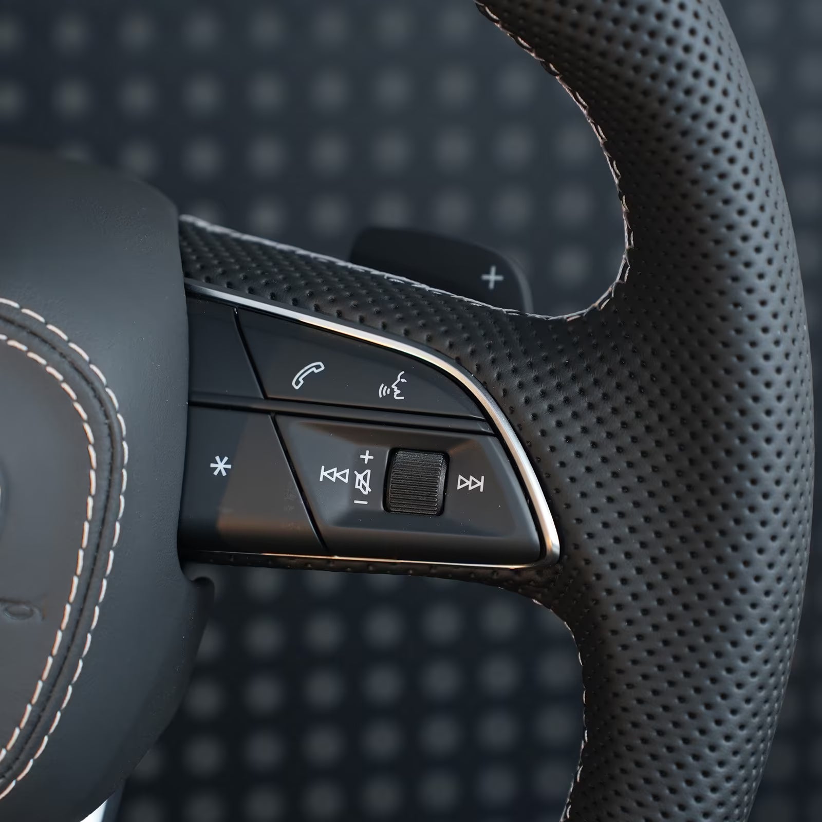 Audi steering wheel