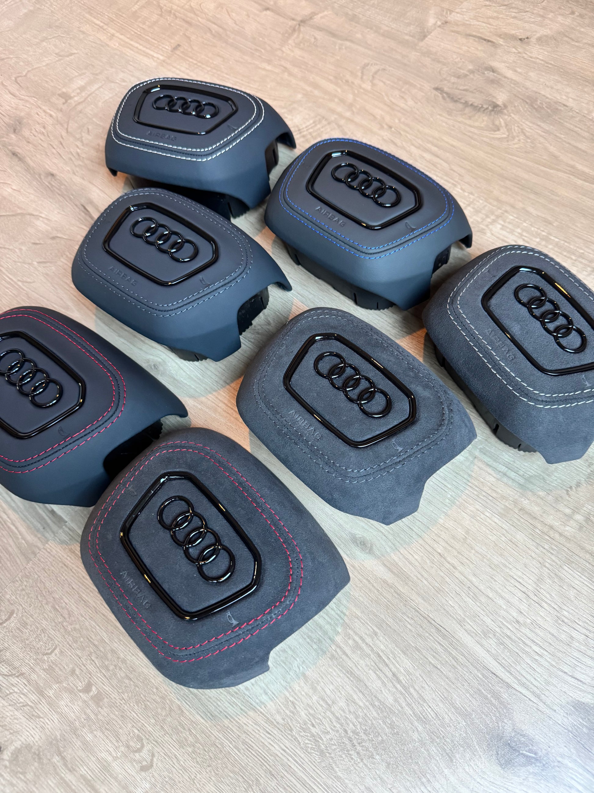 Audi RS3 RS4 RS5 B9 RSQ3 SQ5 Q7 SQ7 SQ8 RSQ8 4M Steering wheel airbag cover
