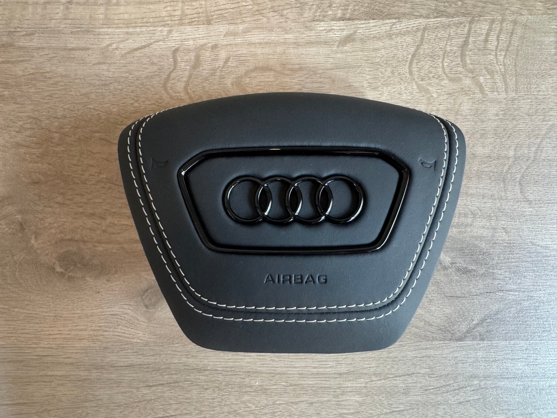 Audi A6 S6 RS6 A7 S7 RS7 C8 4K A8 S8 Steering wheel airbag cover