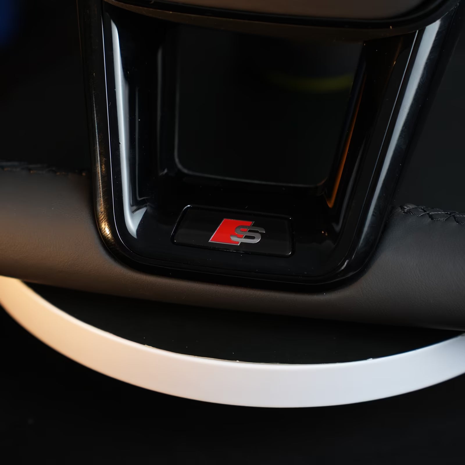 Audi A6 S6 RS6 A7 S7 RS7 C8 4K A8 S8 4N D5 Steering wheel leather heating