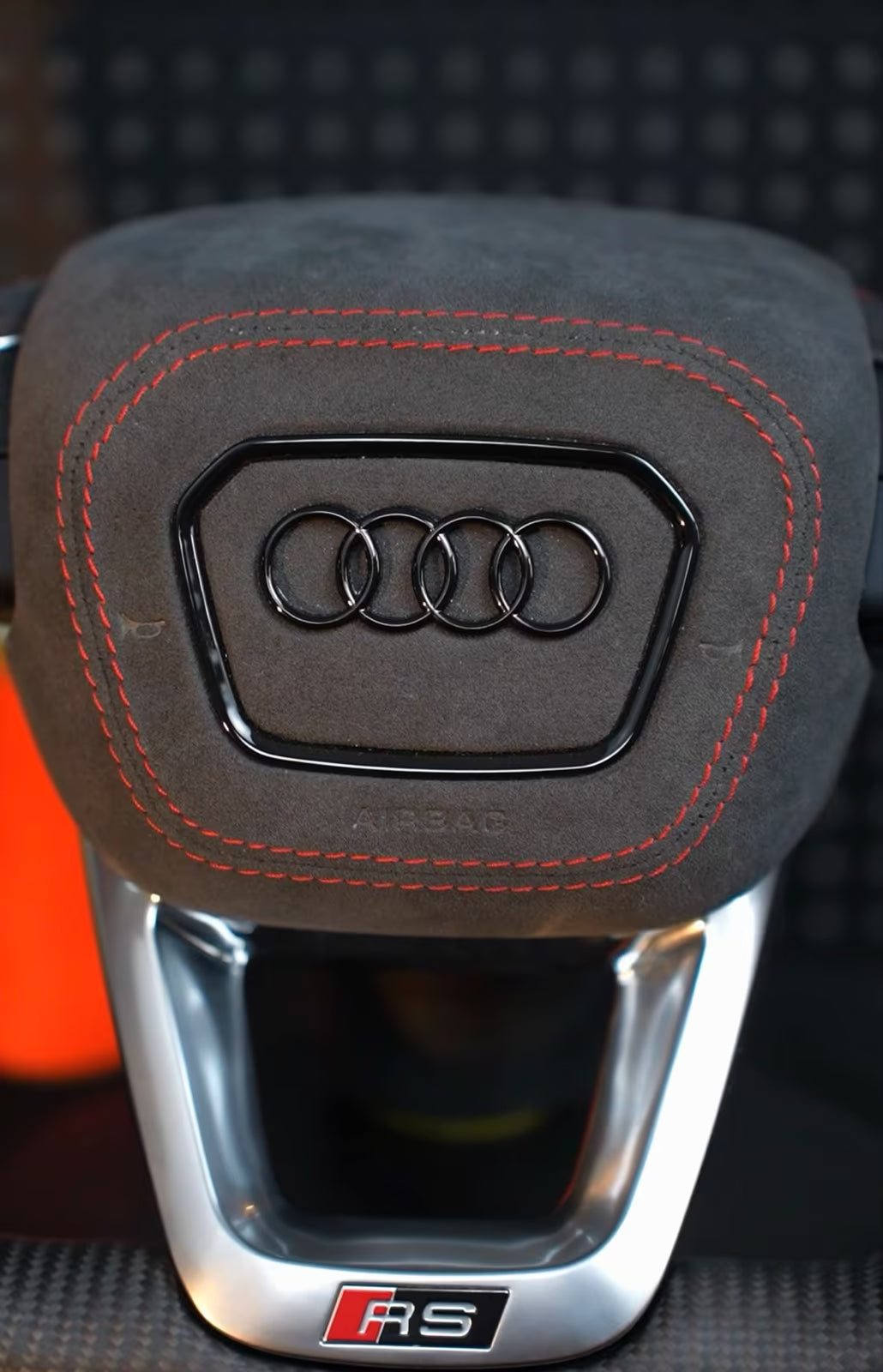 Audi S3 RS3 RSQ3 SQ5 Q7 SQ7 SQ8 RSQ8 4M Steering wheel carbon alcantara