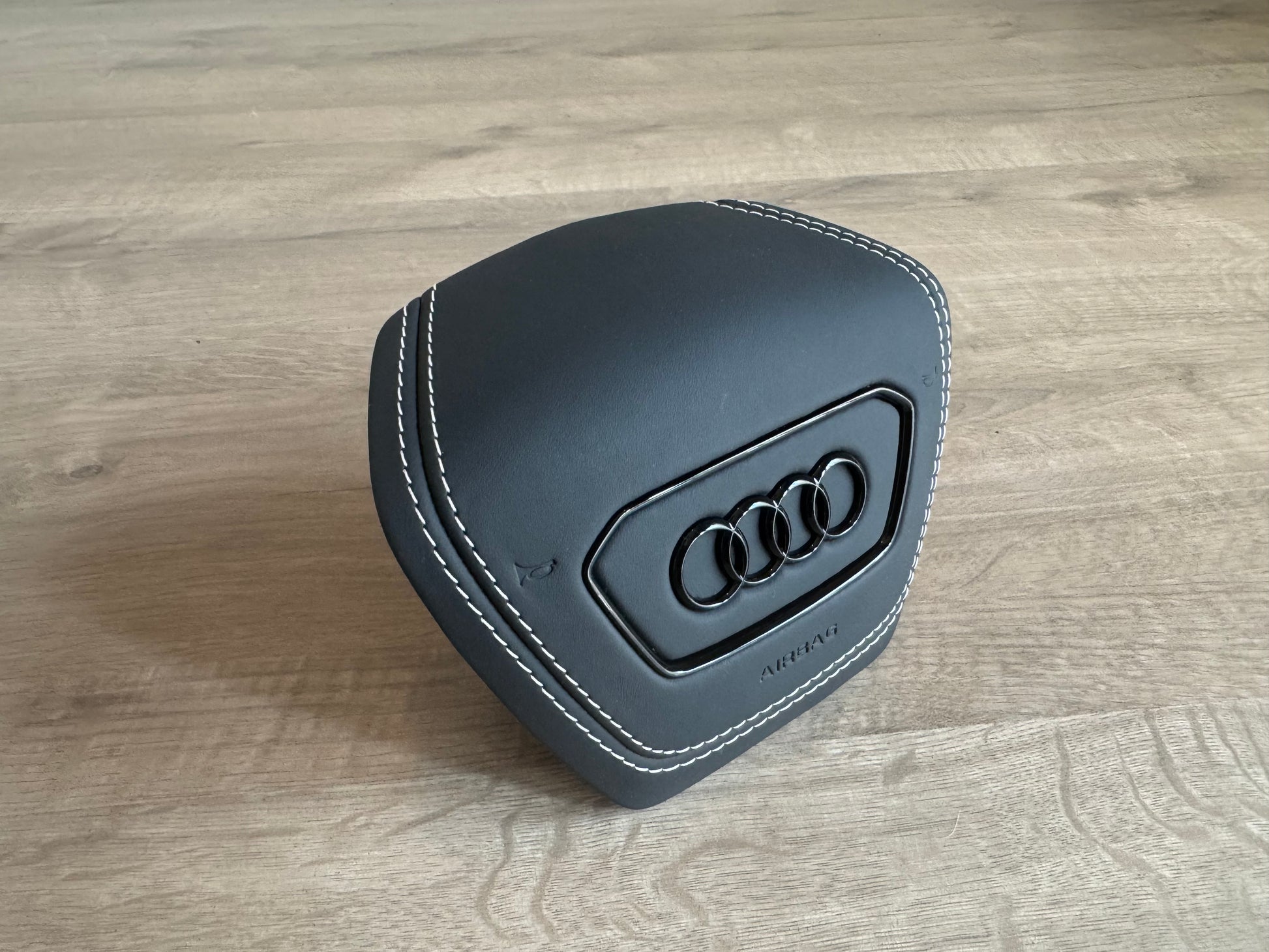 Audi A6 S6 RS6 A7 S7 RS7 C8 4K A8 S8 Steering wheel airbag cover