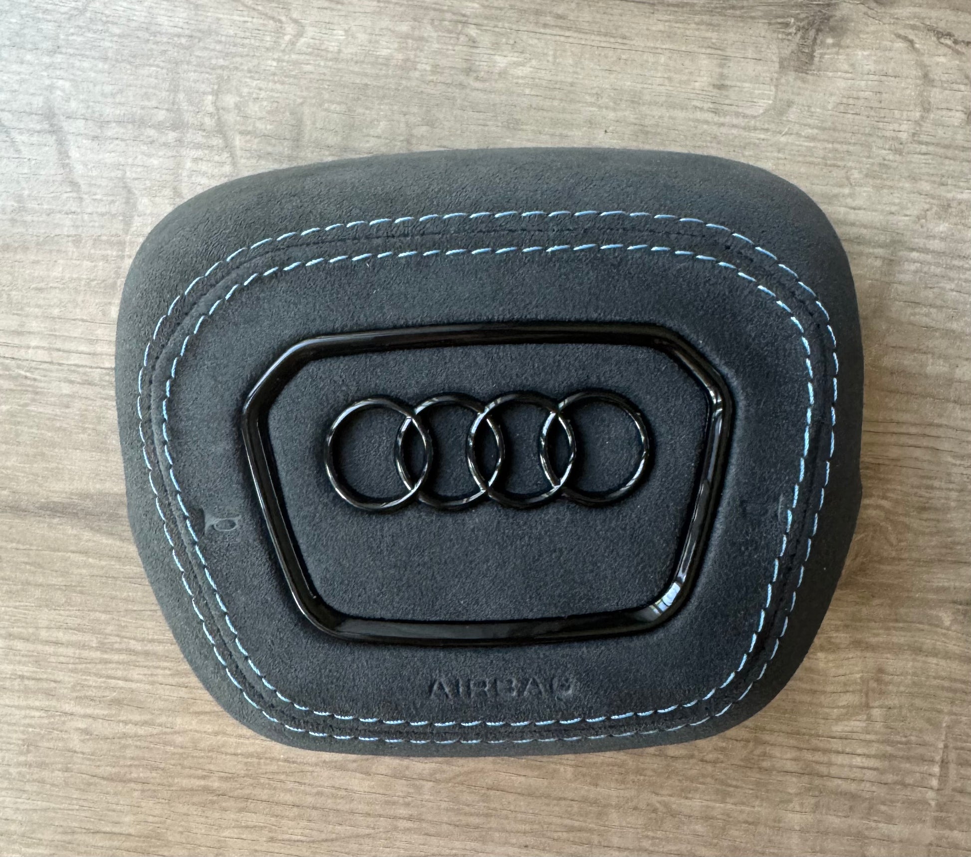 Audi RS3 RS4 RS5 B9 RSQ3 SQ5 Q7 SQ7 SQ8 RSQ8 4M Steering wheel airbag cover