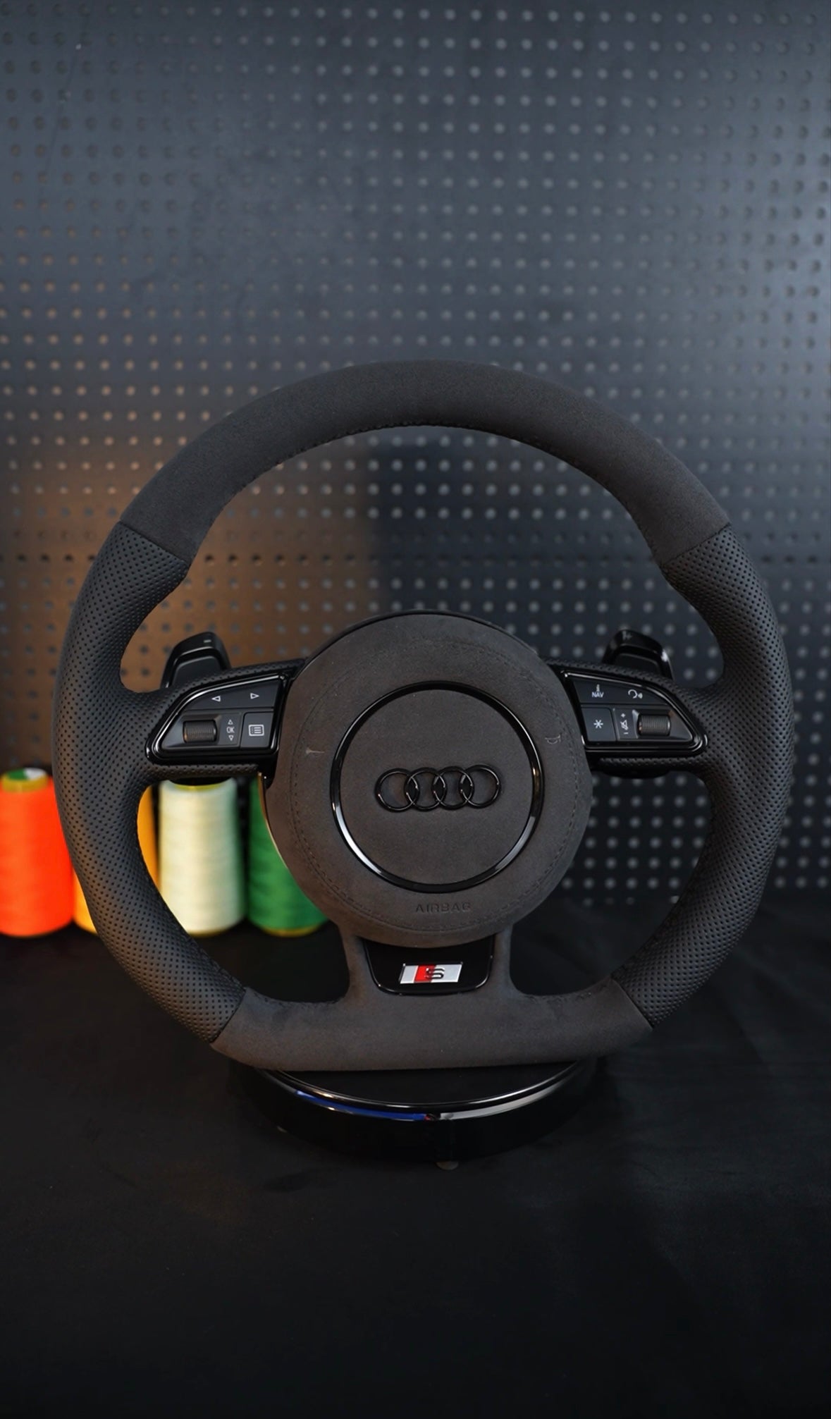 Audi S3 RS3 8V S6 RS6 S7 RS7 C7 A8 S8 4N D4 Steering wheel leather