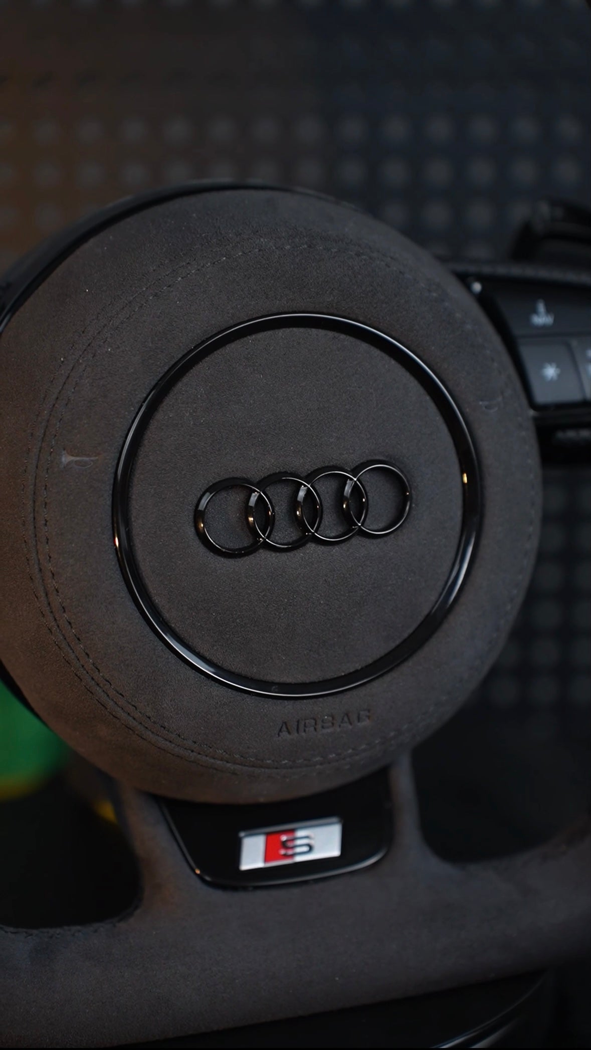 Audi S3 RS3 8V S6 RS6 S7 RS7 C7 A8 S8 4N D4 Steering wheel leather