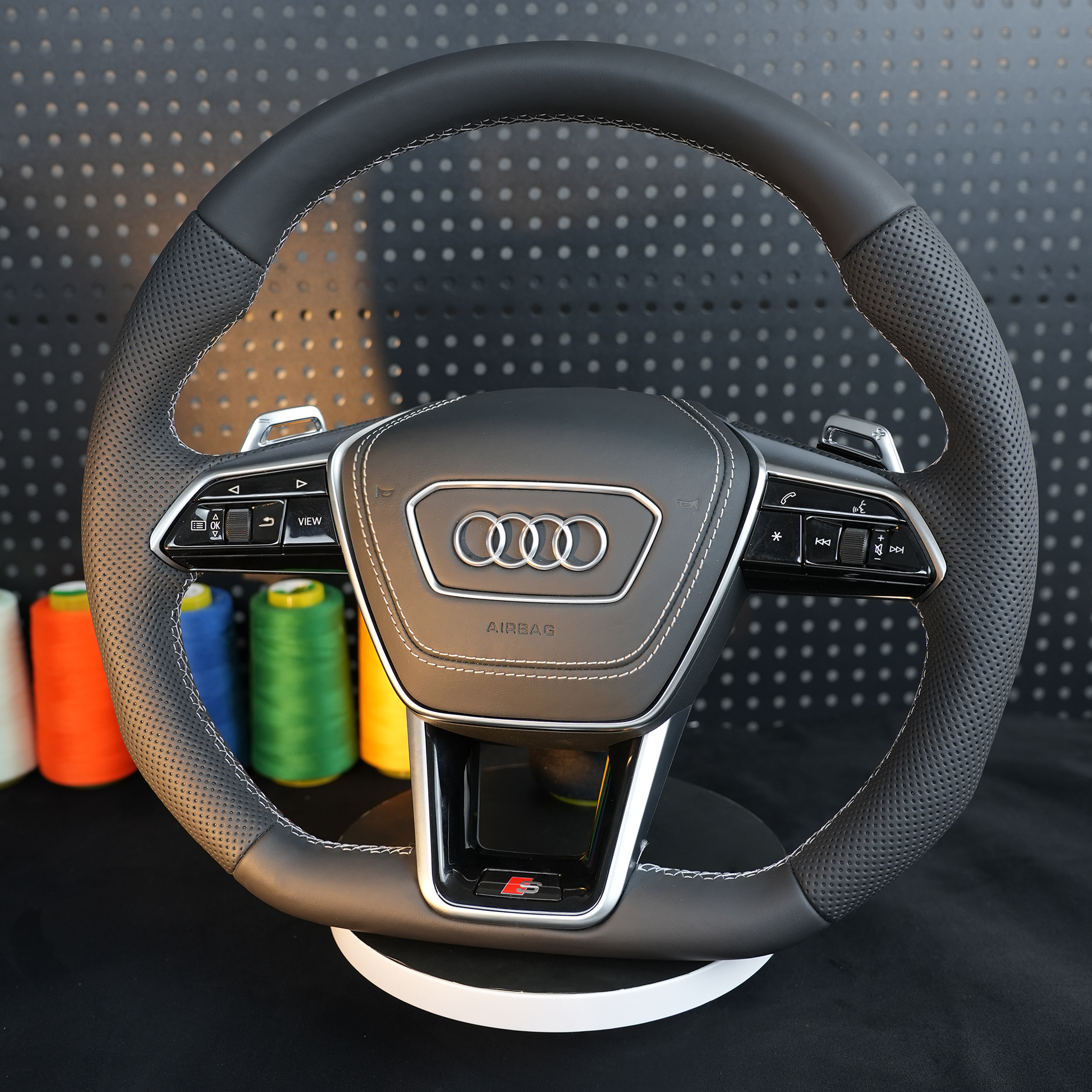 Audi A6 S6 RS6 A7 S7 RS7 C8 4K A8 S8 4N D5 Steering wheel leather