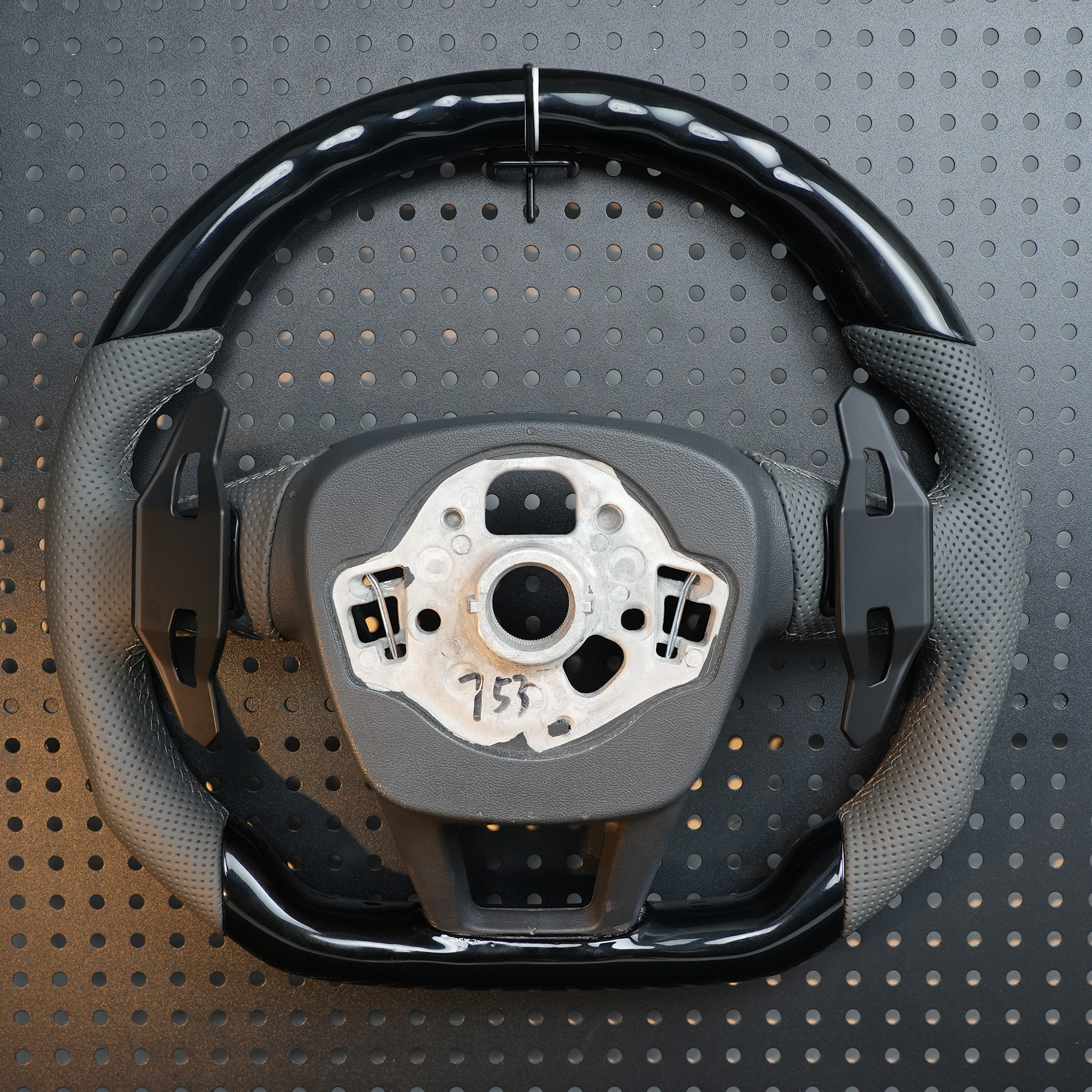 Audi A6 S6 RS6 A7 S7 RS7 C8 4K A8 S8 4N D5 Steering wheel leather black