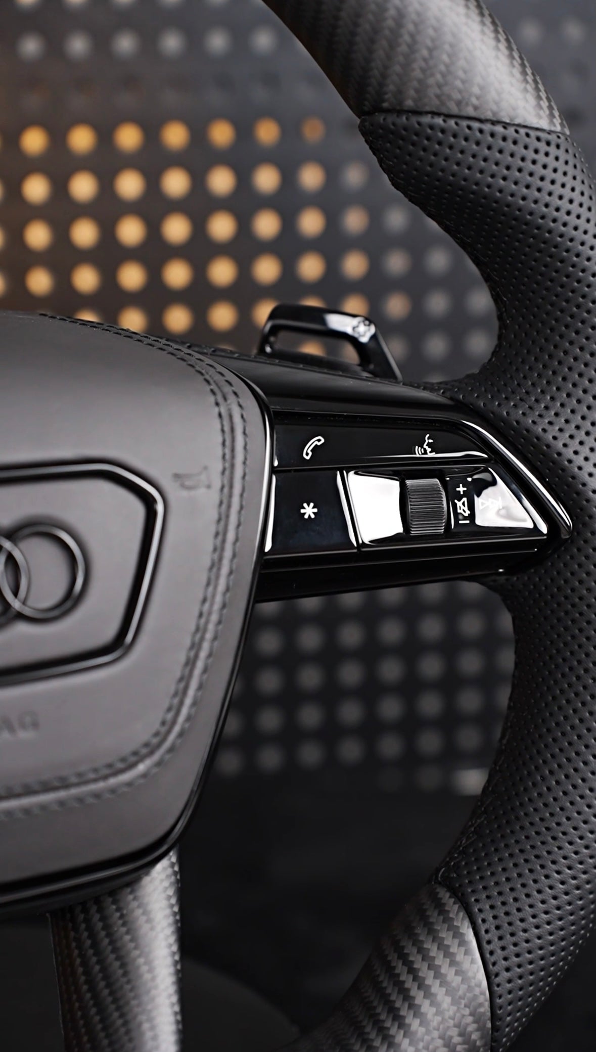 Audi A6 S6 RS6 A7 S7 RS7 C8 4K A8 S8 4N D5 Steering wheel leather carbon