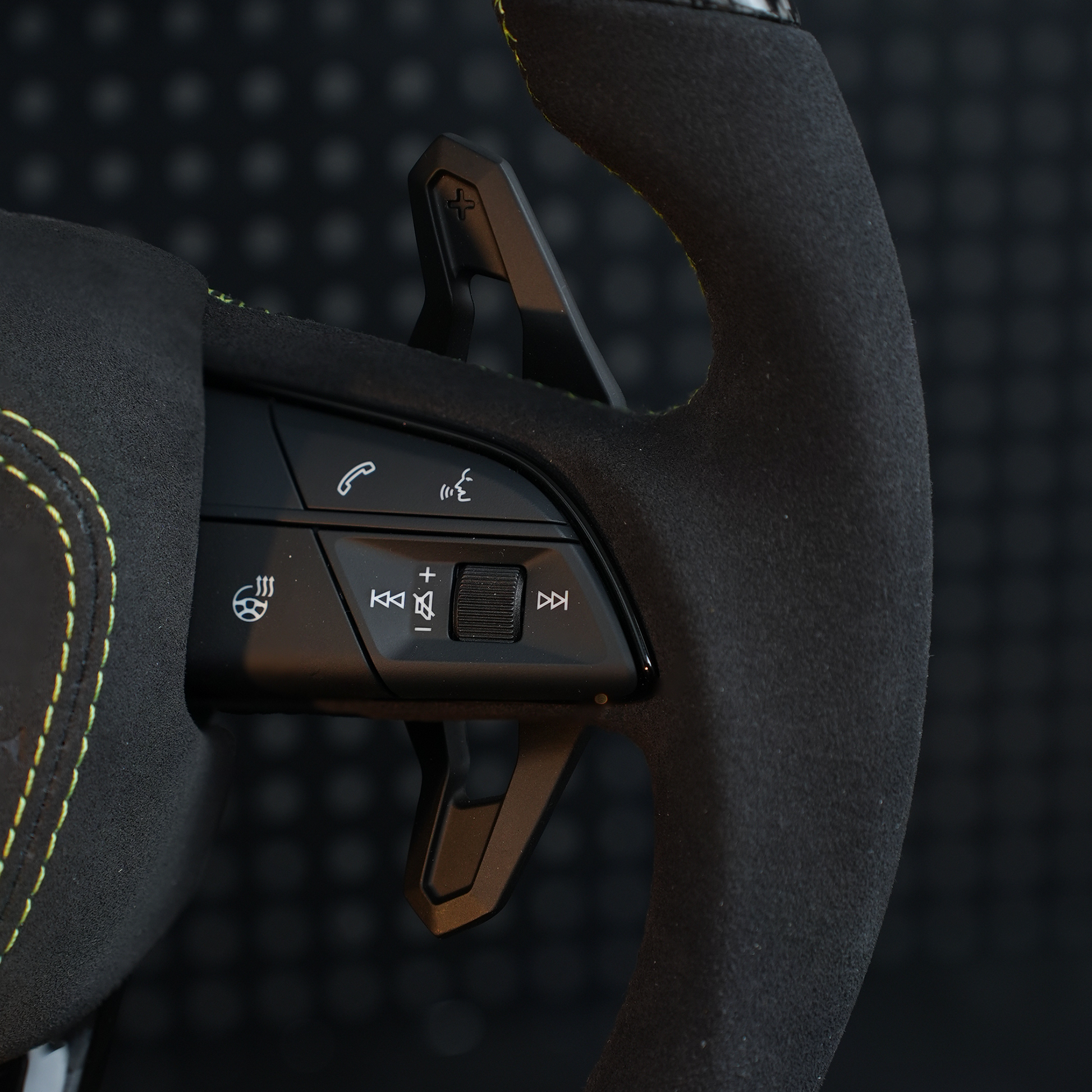 Audi S3 RS3 RSQ3 Q5 SQ5 Q7 SQ7 SQ8 RSQ8 4M Steering wheel carbon heated