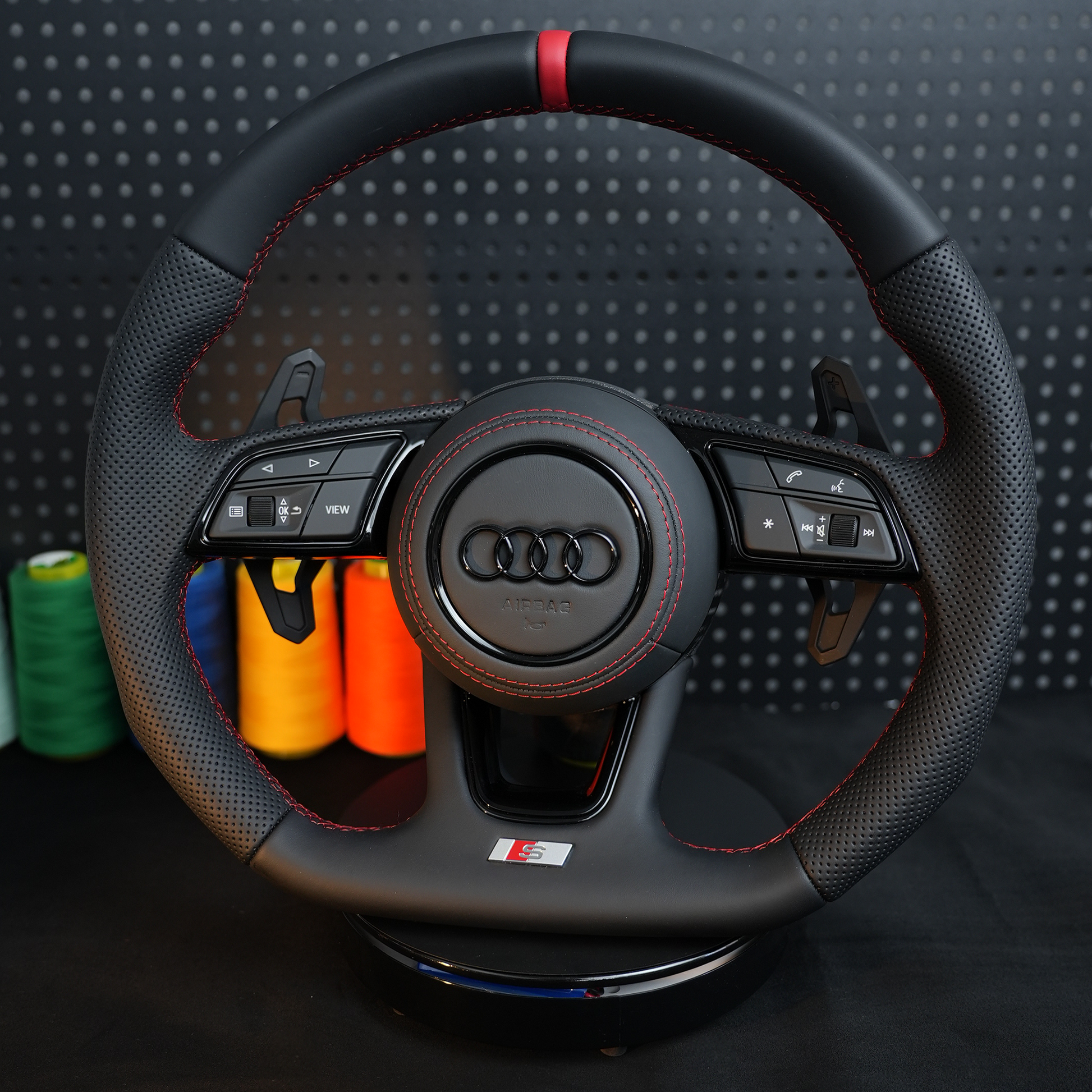 Audi S3 RS3 8Y A4 S4 RS4 A5 S5 RS5 8W B9 Steering wheel leather