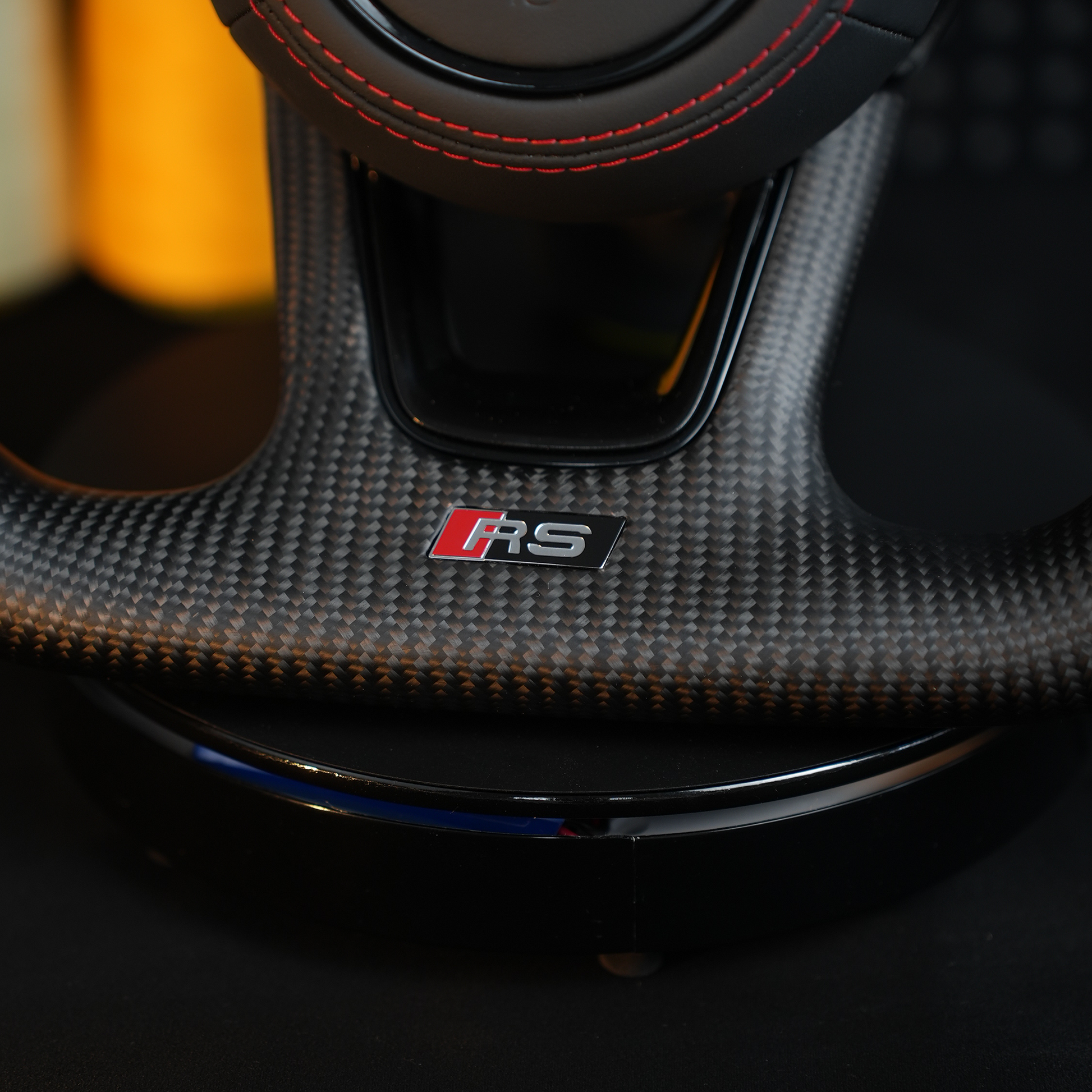 Audi S3 RS3 8Y A4 S4 RS4 A5 S5 RS5 8W B9 Steering wheel leather carbon