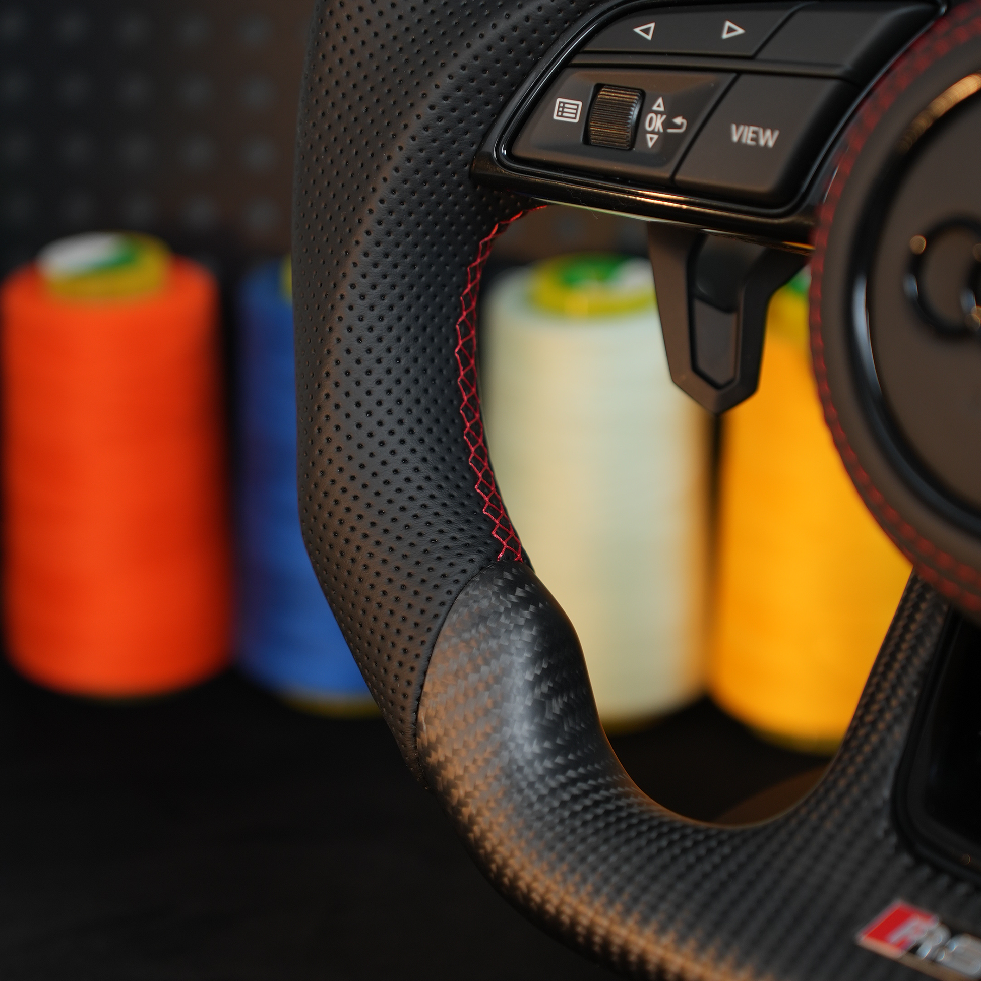 Audi S3 RS3 8Y A4 S4 RS4 A5 S5 RS5 8W B9 Steering wheel leather carbon