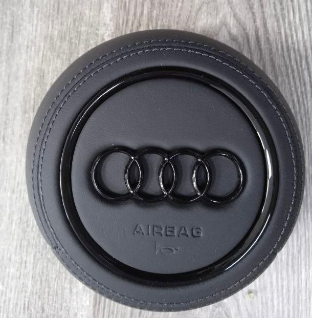 Audi S3 RS3 8Y A4 S4 RS4 A5 S5 RS5 B9 TT TTS TTRS Steering wheel airbag cover